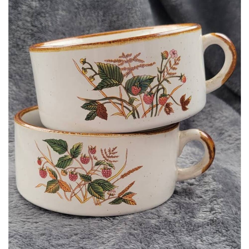 Vintage Cottage Grandma Strawberry Floral Ceramic Coffee Cups